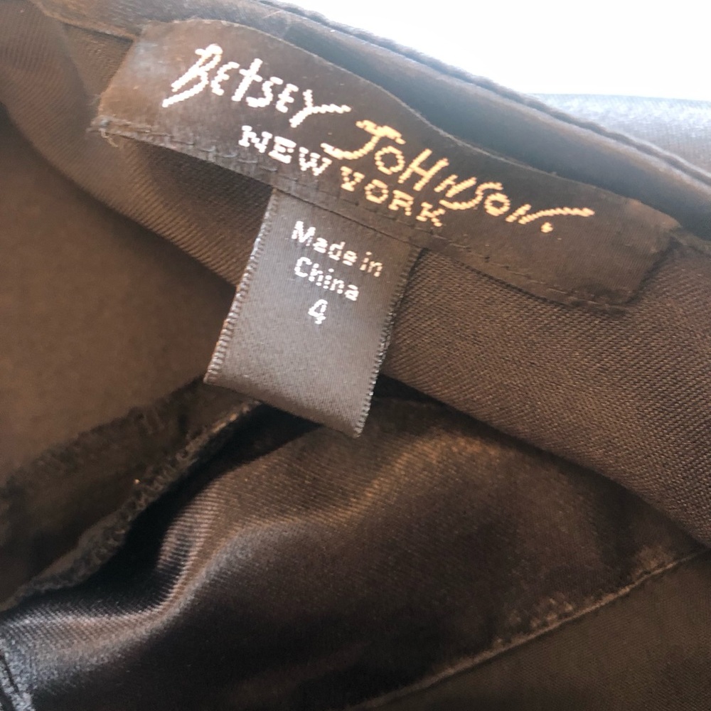 BETSEY JOHNSON slip dress. Satin on top chiffon on bottom. Sexy and cute Sz 4 - Picture 7 of 13